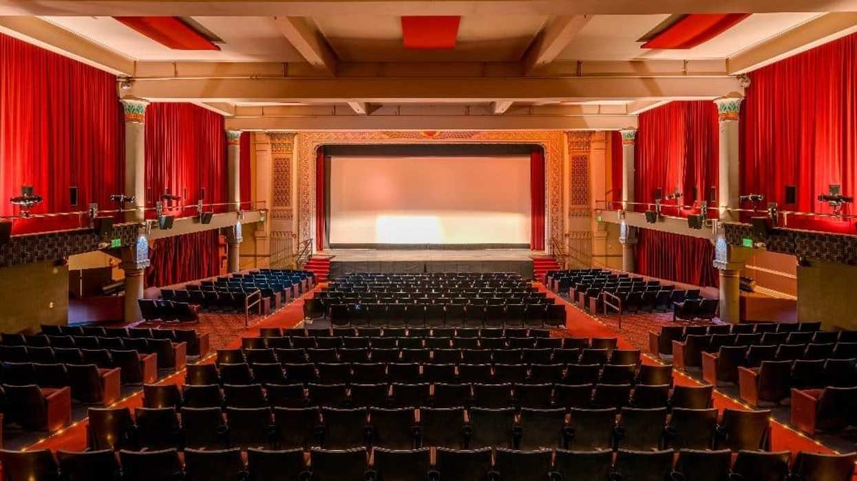 Egyptian-themed-theater-seattle-rental-1-1200x600