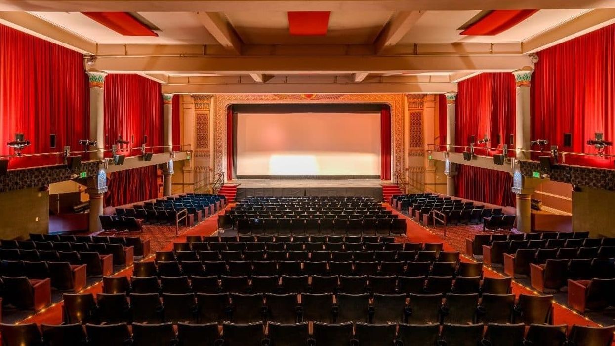 Egyptian-themed-theater-seattle-rental-1-1200x600