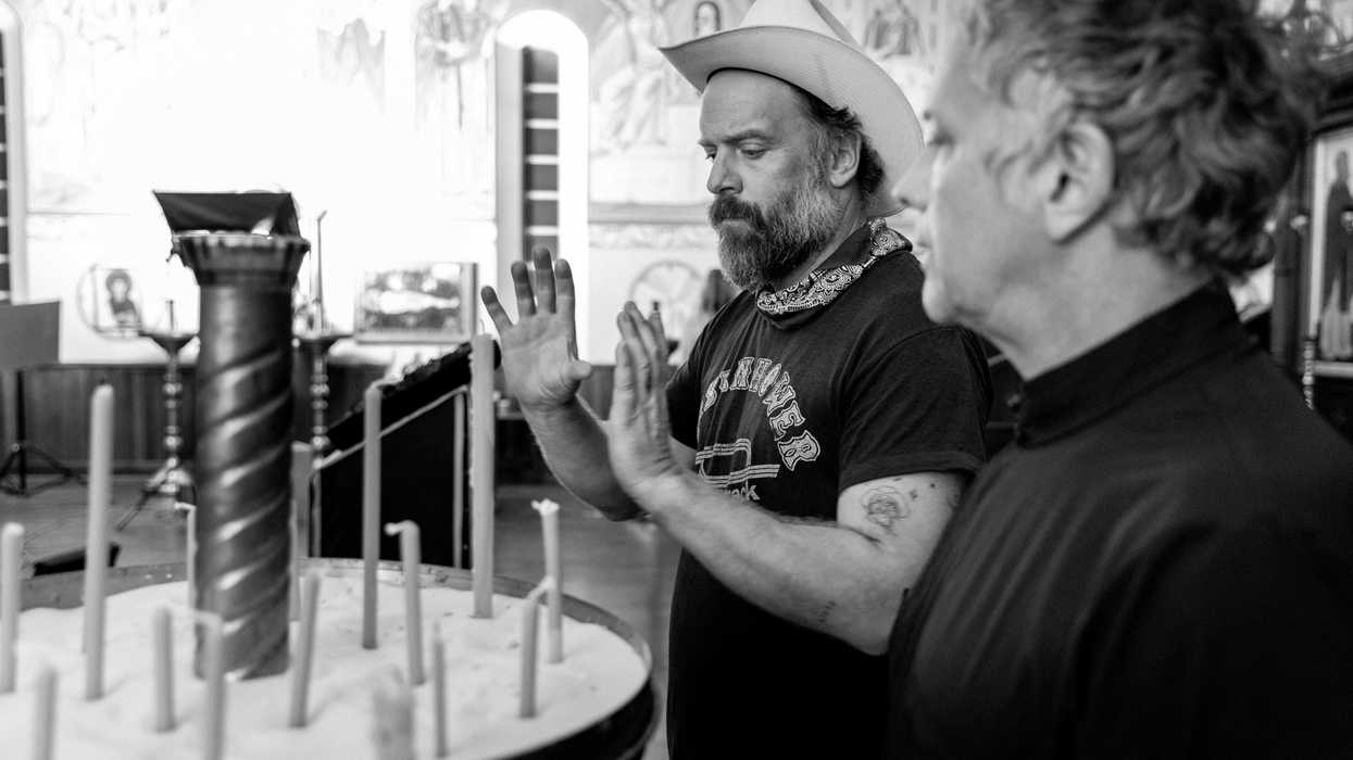 'El Tonto Por Cristo' is Finding Success Through Roadshows