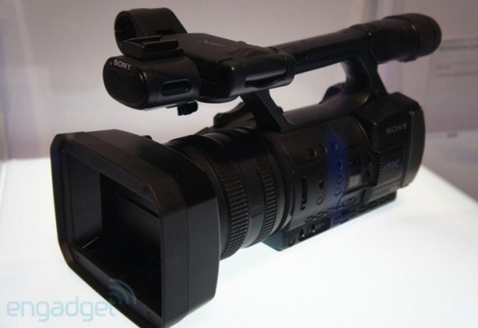 Engadget-eyes-on-sony-4k-handycam-consumer-camera-e1357686724358-616x423