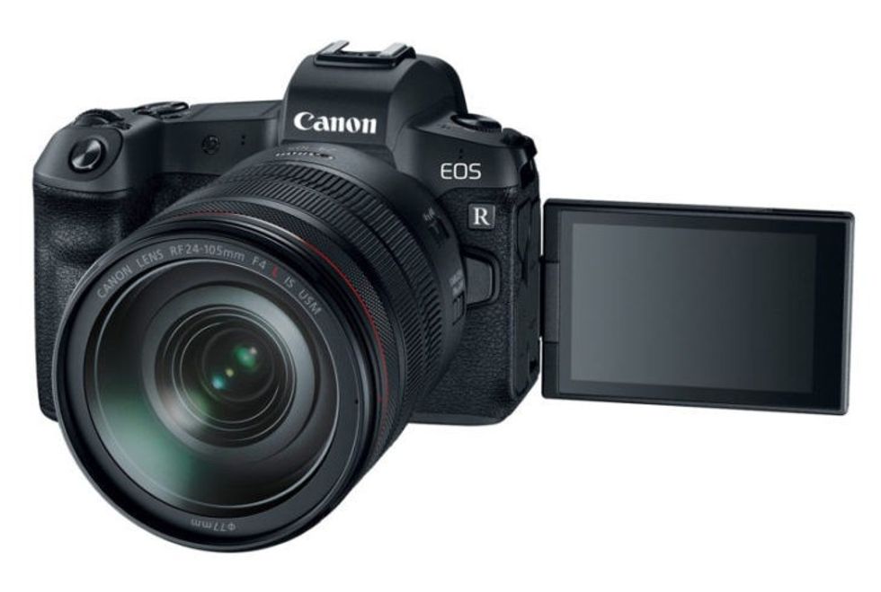Eos-r-rf24-105-3qopen-hires-e1536654215357-730x491