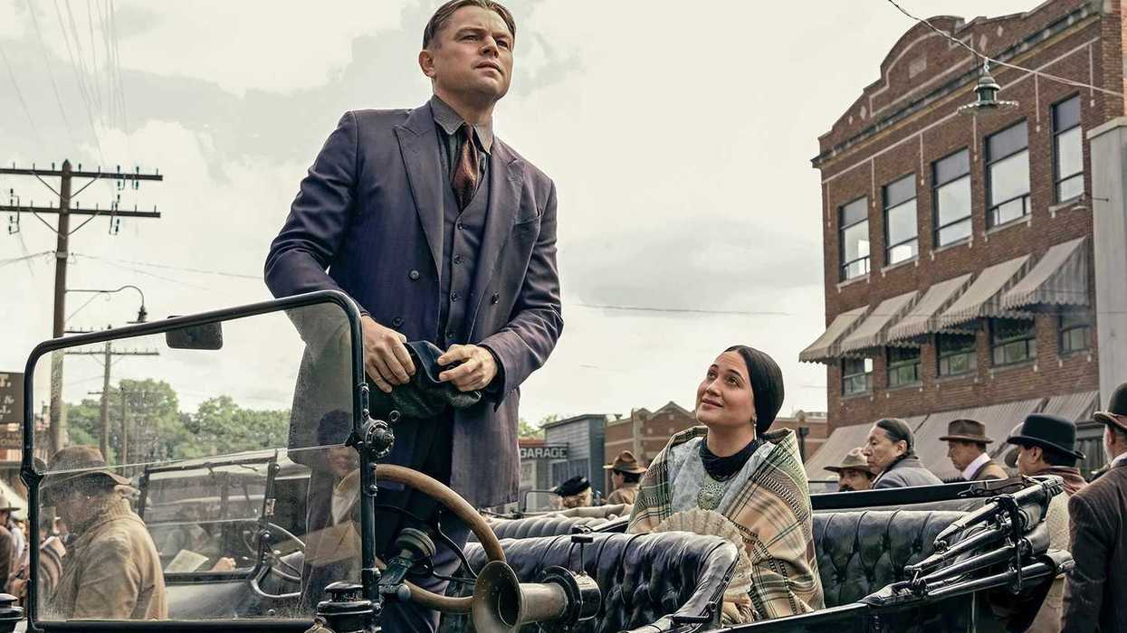 Ernest and Molly in the car in town in 'Killers of the Flower Moon'