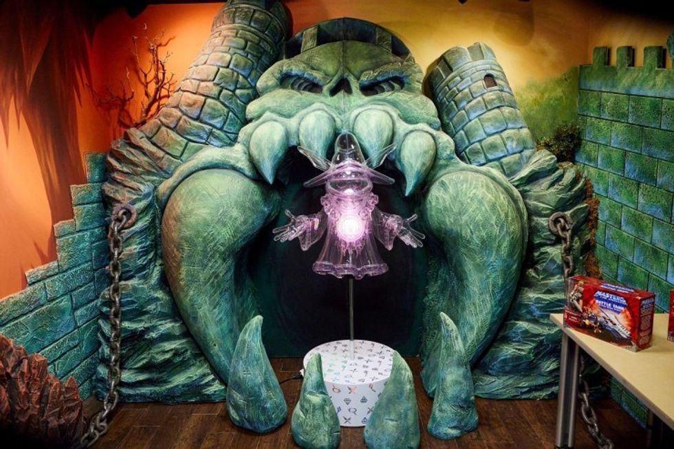 Eternia-room-2