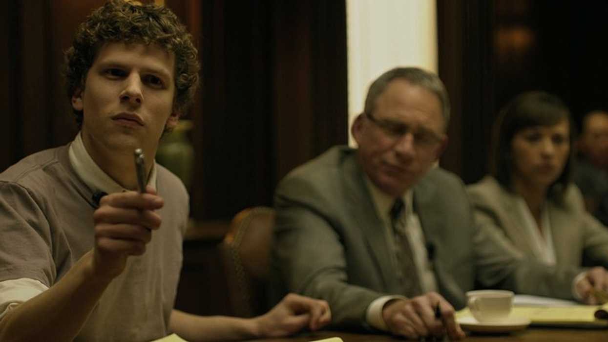 Exploring Dialogue Techniques in Screenwriting