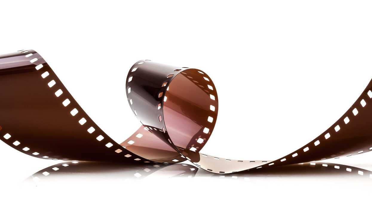 Film_strip_white_background_0