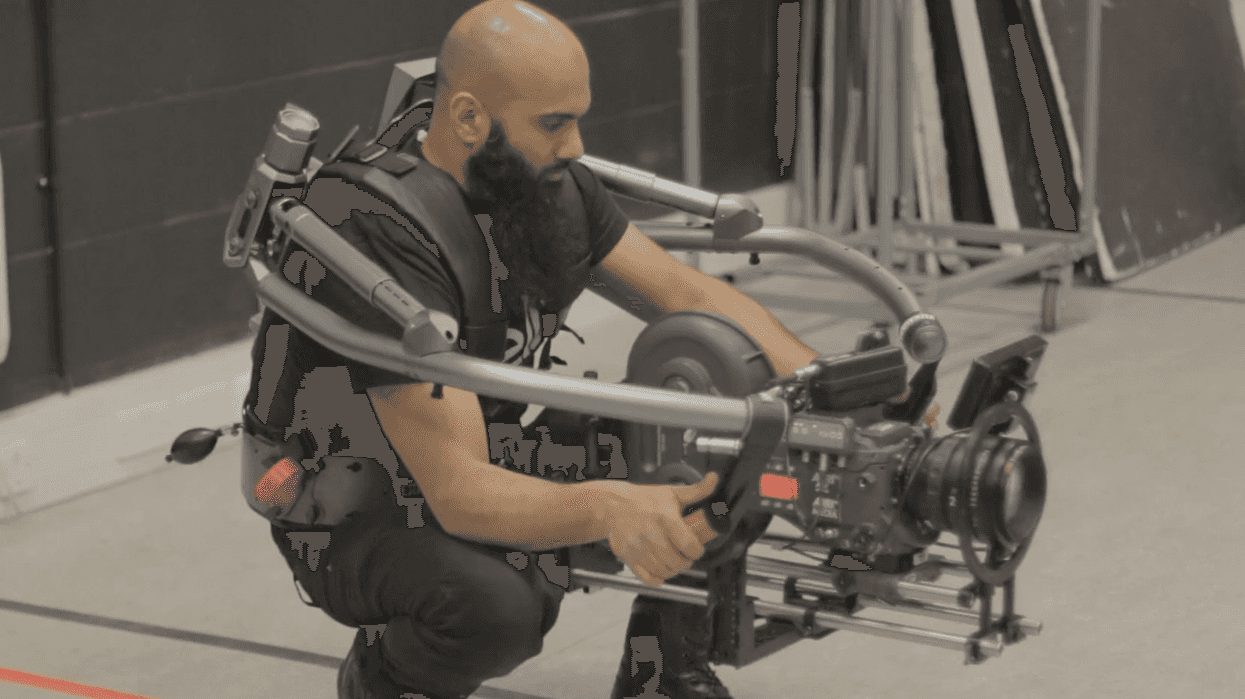 Flying a 235 on a gimbal