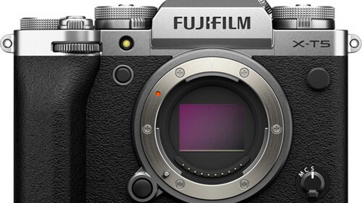 Fujifilm_16782337_x_t5_mirrorless_camera_silver_1667382377_1731282
