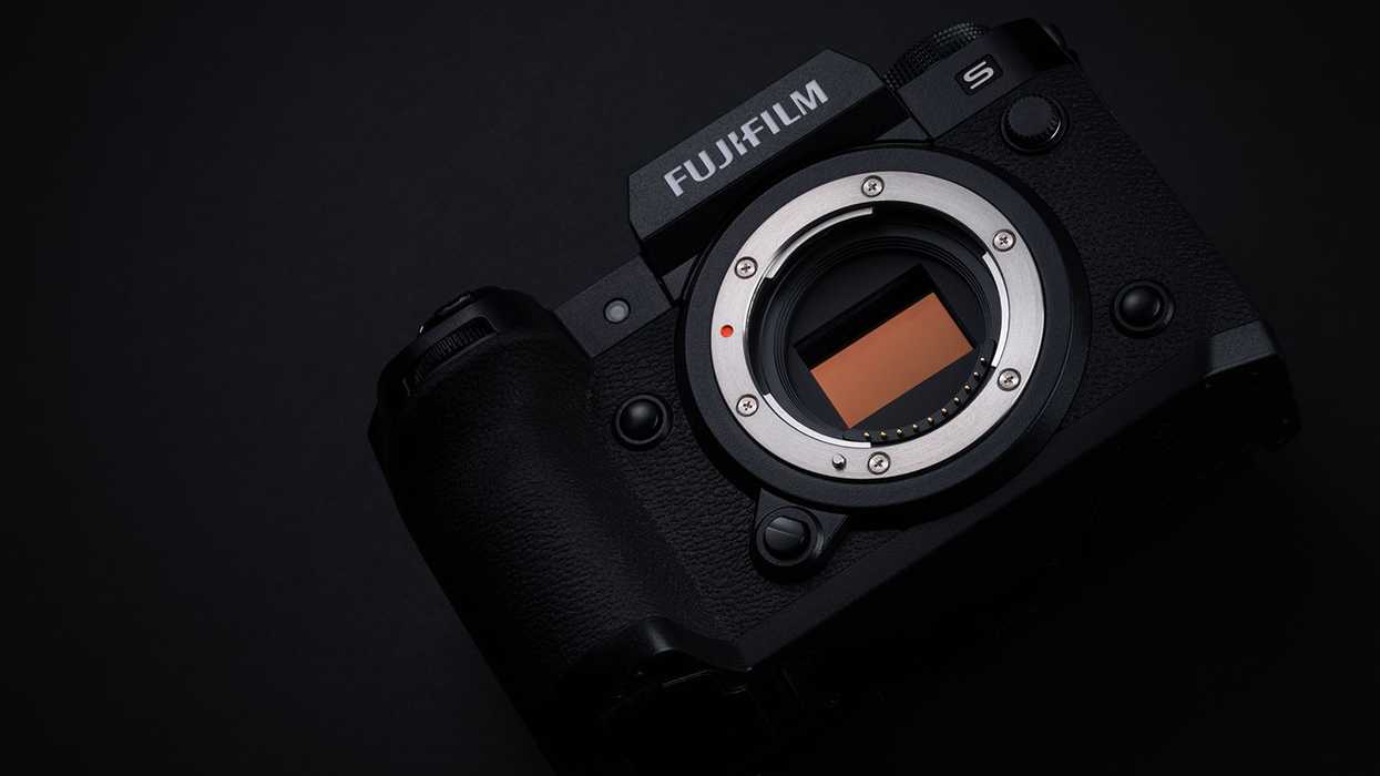 Fujifilm X-H2s
