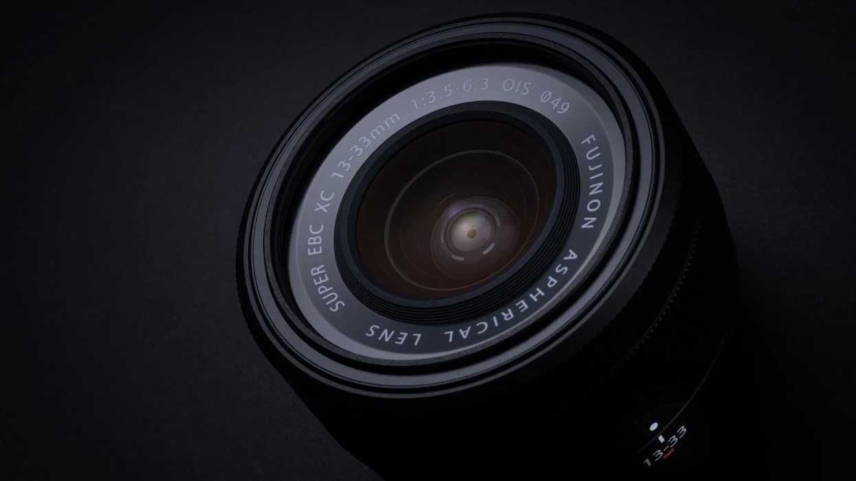 Fujifilm XC 13-33mm f/3.5-6.3 OIS Lens