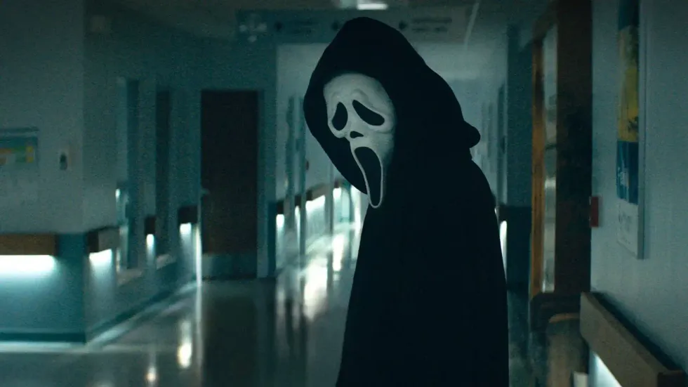 Ghostface in Scream (2022)