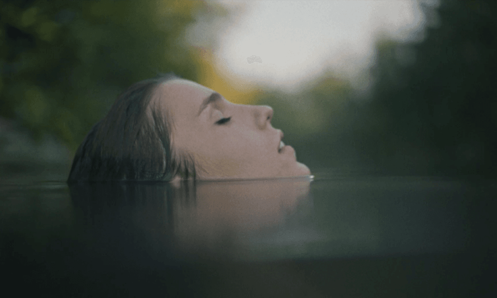 Girl in water, Julia Ponce Diaz