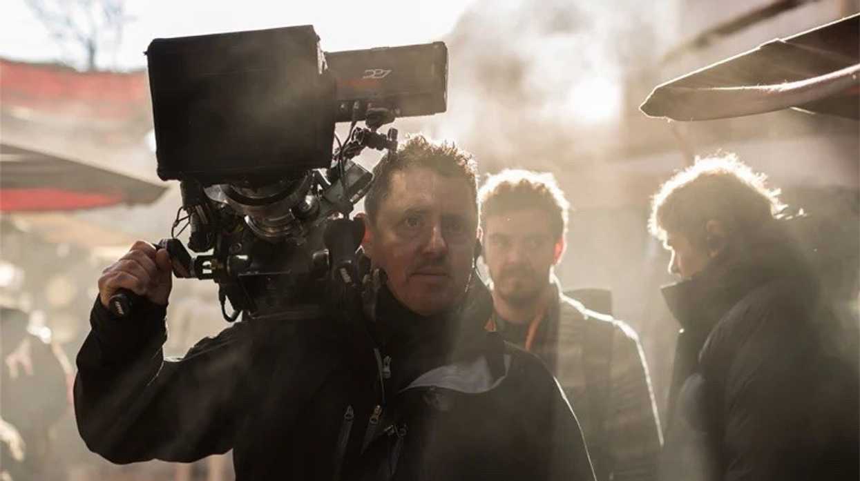 Greig-fraser-on-the-set-of-rogue-one