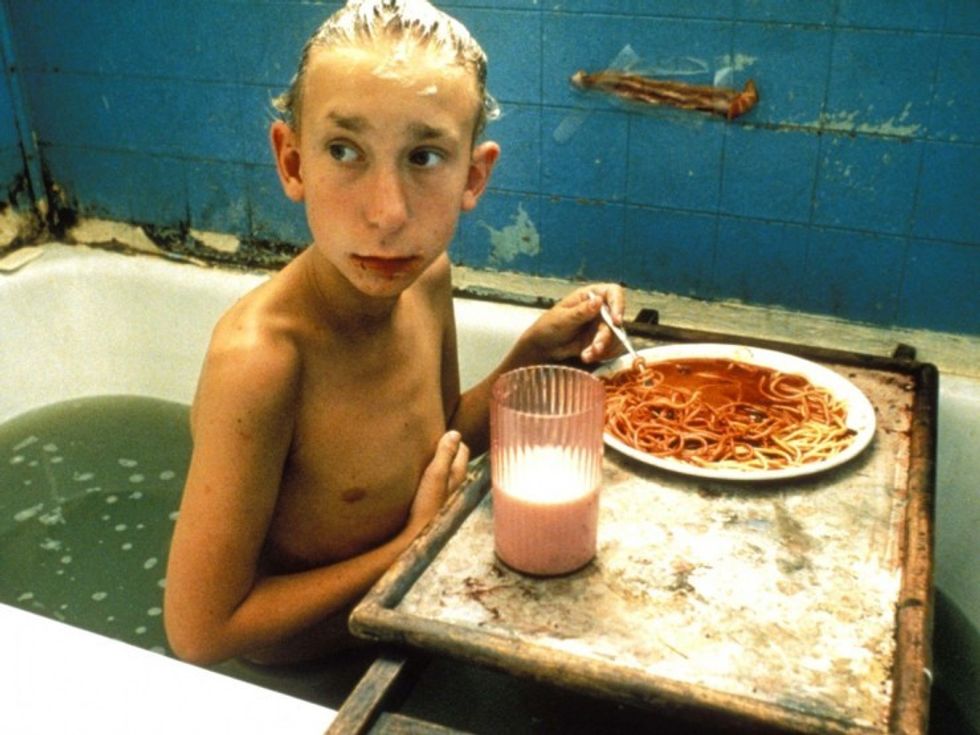 Gummo-bathtub-scene-1108x0-c-default_0