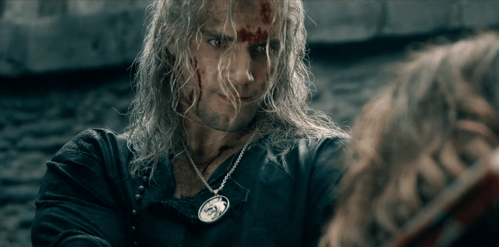 Henry Cavill in the sword fight from the pilot of The Witcher