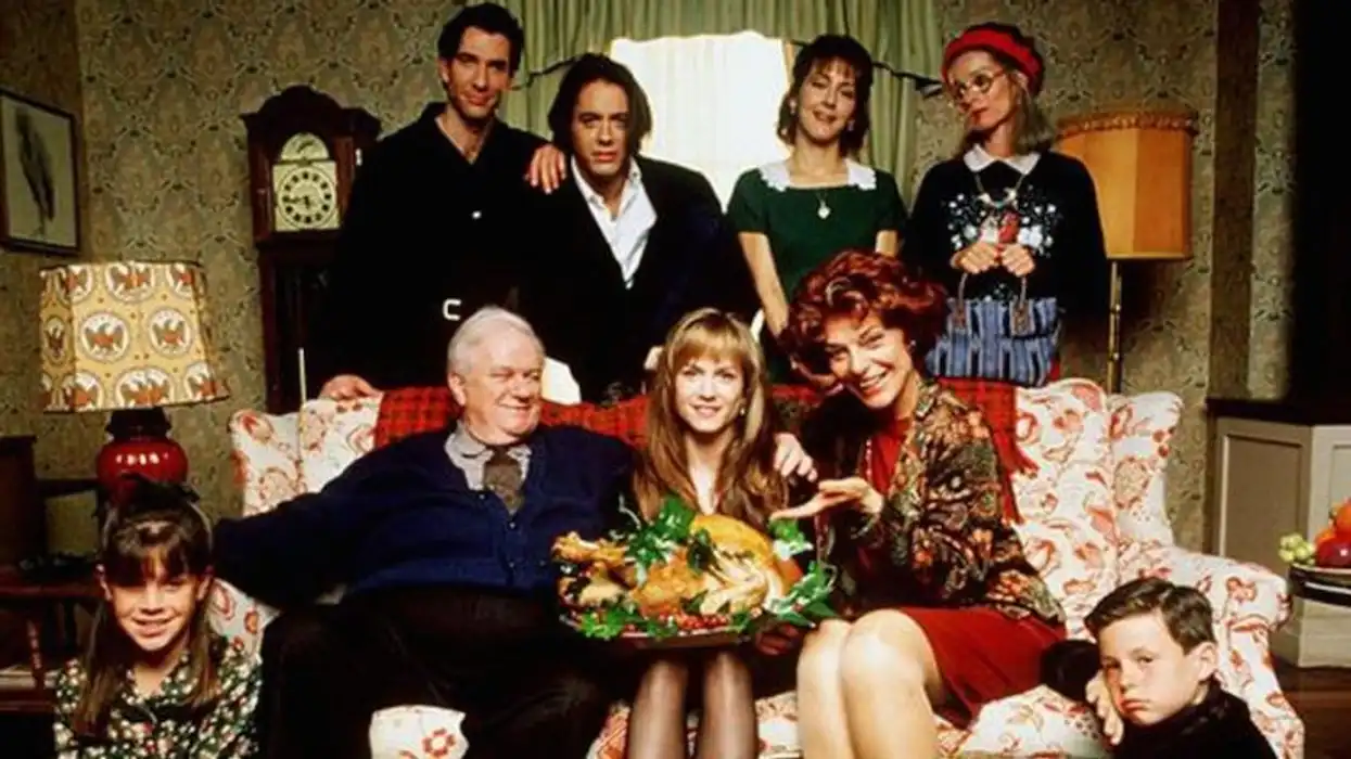 Home_for_the_holidays_still_01_758_428_81_s