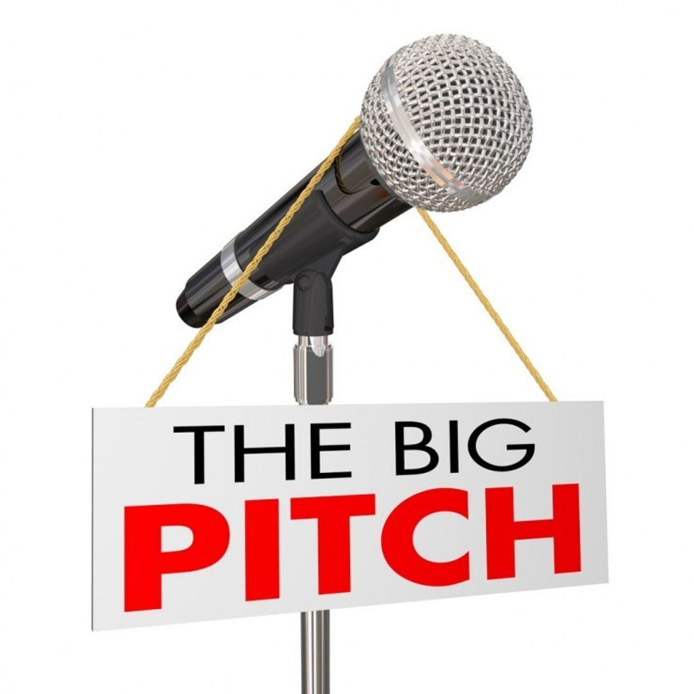 How-To-Write-An-Elevator-Pitch, mic