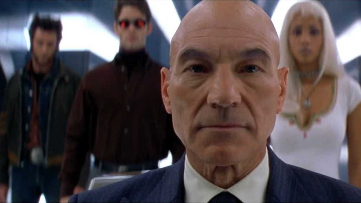 Hugh Jackman, James Marsden, Patrick Stewart, and Halle Berry in ‘X-Men’ (2000)