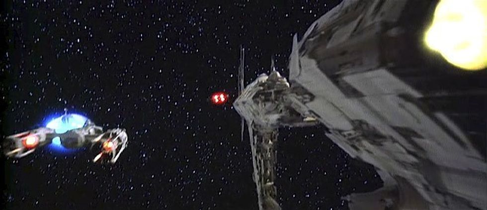 Ilm-the-empire-strikes-back-ending-01