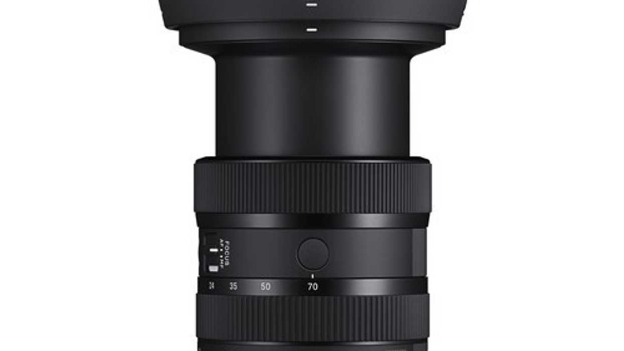 Sigma 24-70mm f/2.8 DG DN II Art Lens (Leica L)