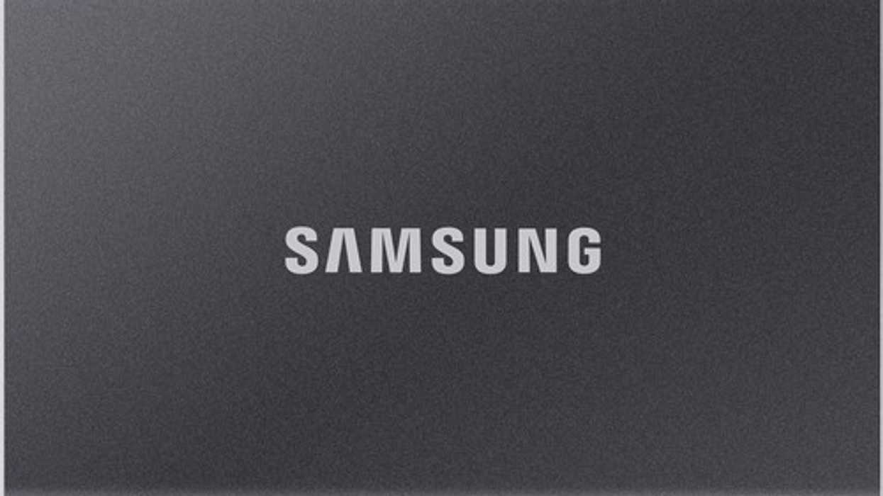 Samsung 4TB T7 Portable SSD (Titan Gray)