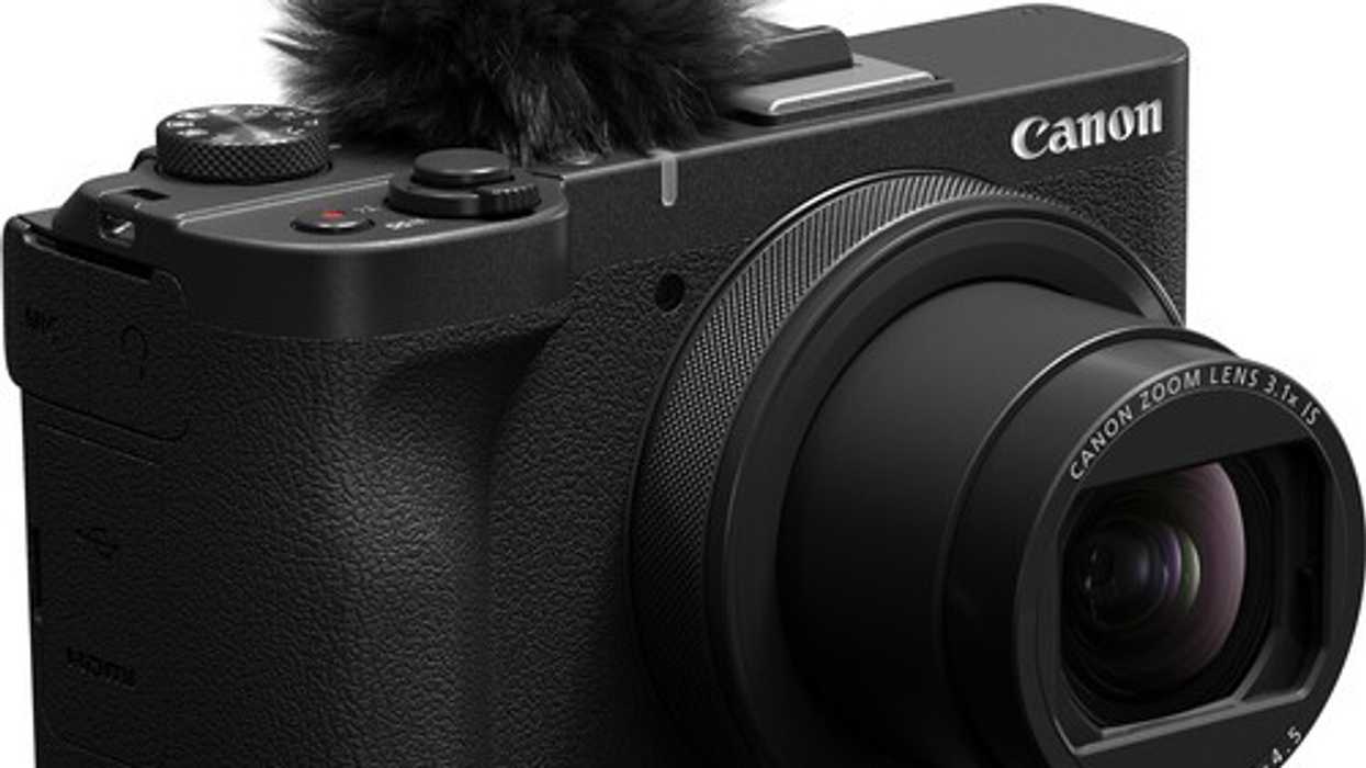 Canon PowerShot V1 Digital Camera