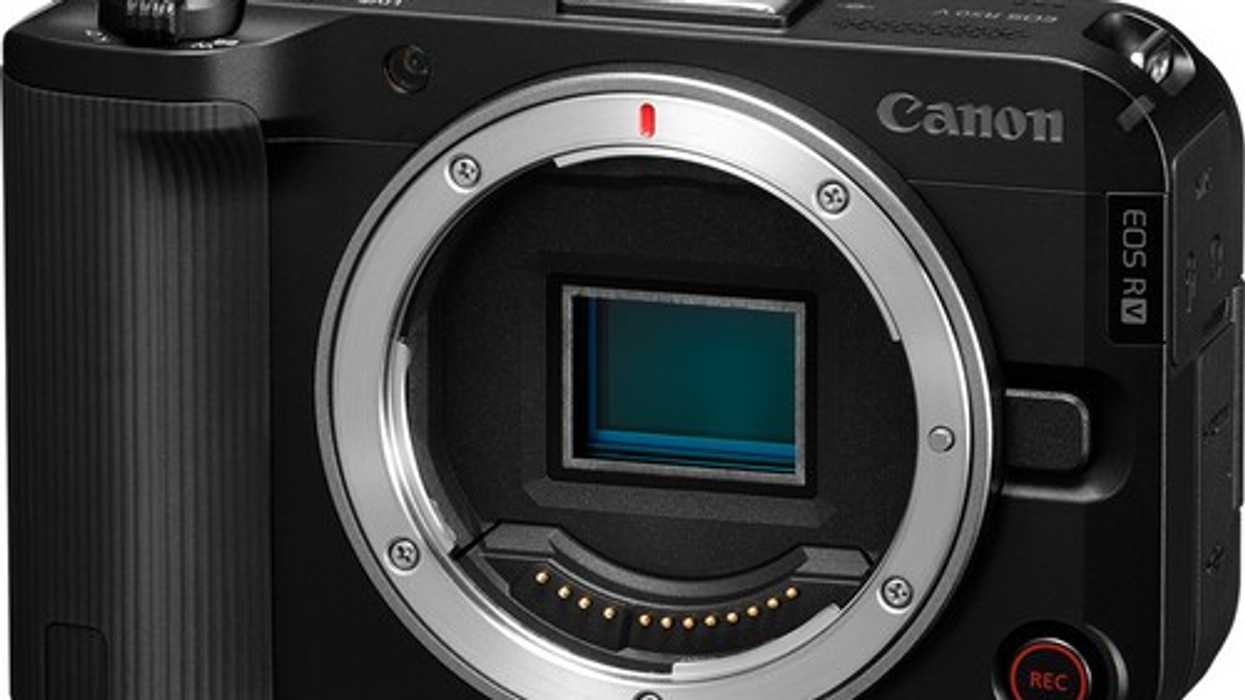 Canon EOS R50 V Mirrorless Camera