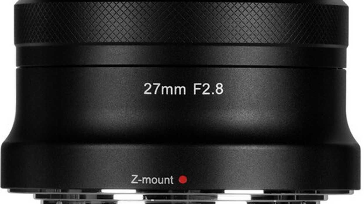 AstrHori AF 27mm f/2.8 Lens