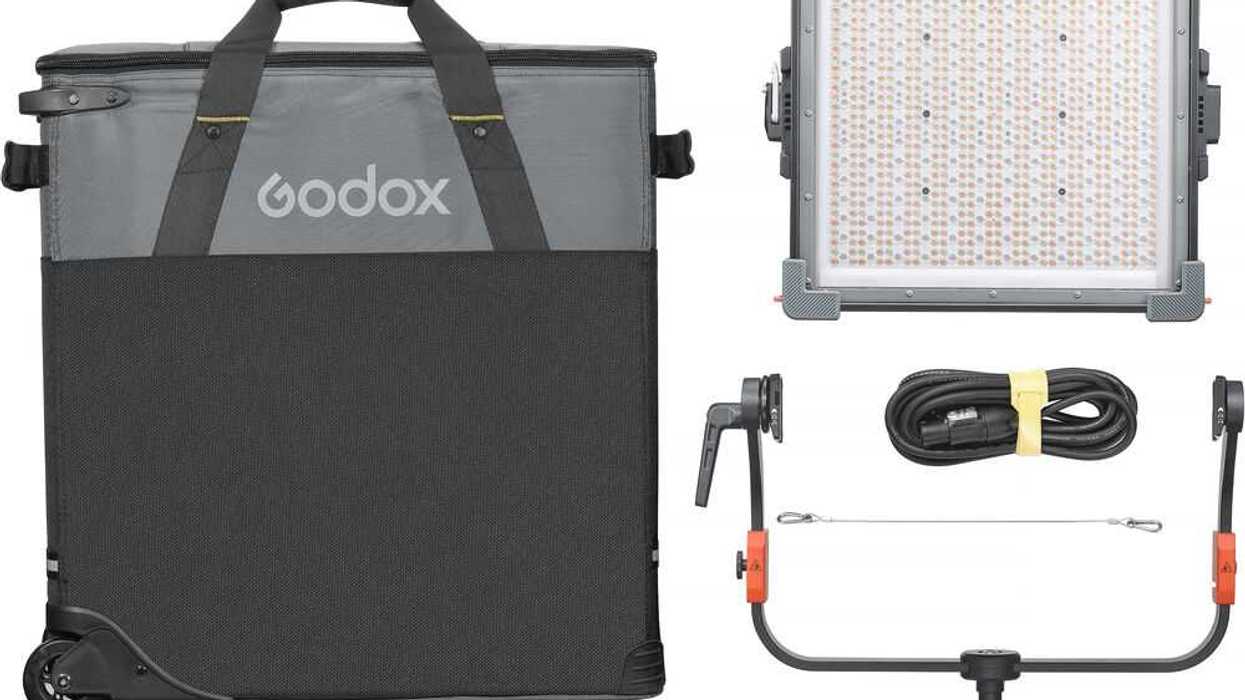 Godox KNOWLED P600R Hard P4 RGB LED Light Panel (Travel Kit)