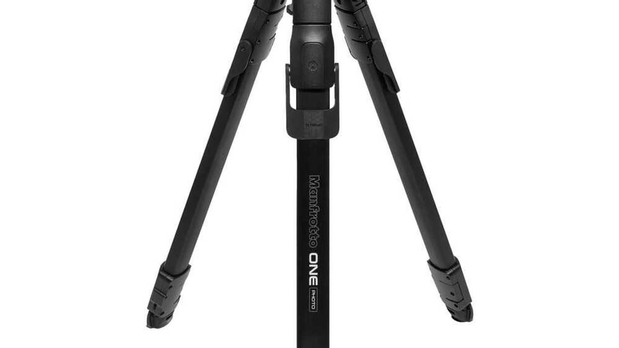 Manfrotto ONE Photo Aluminum Tripod