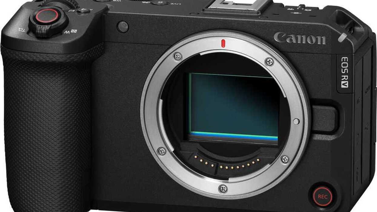 Canon EOS R6 V Mirrorless Camera
