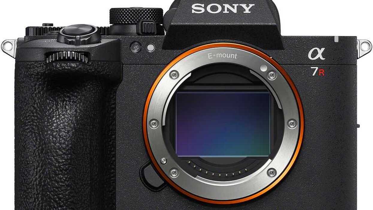 Sony a7R VI Mirrorless Camera