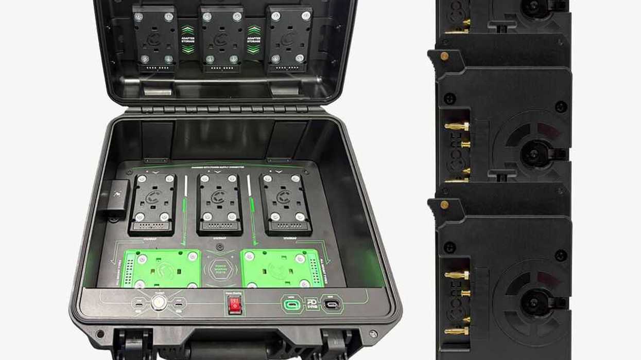 Core SWX PowerVault Base System with Gold Mount Charge Adapters Kit