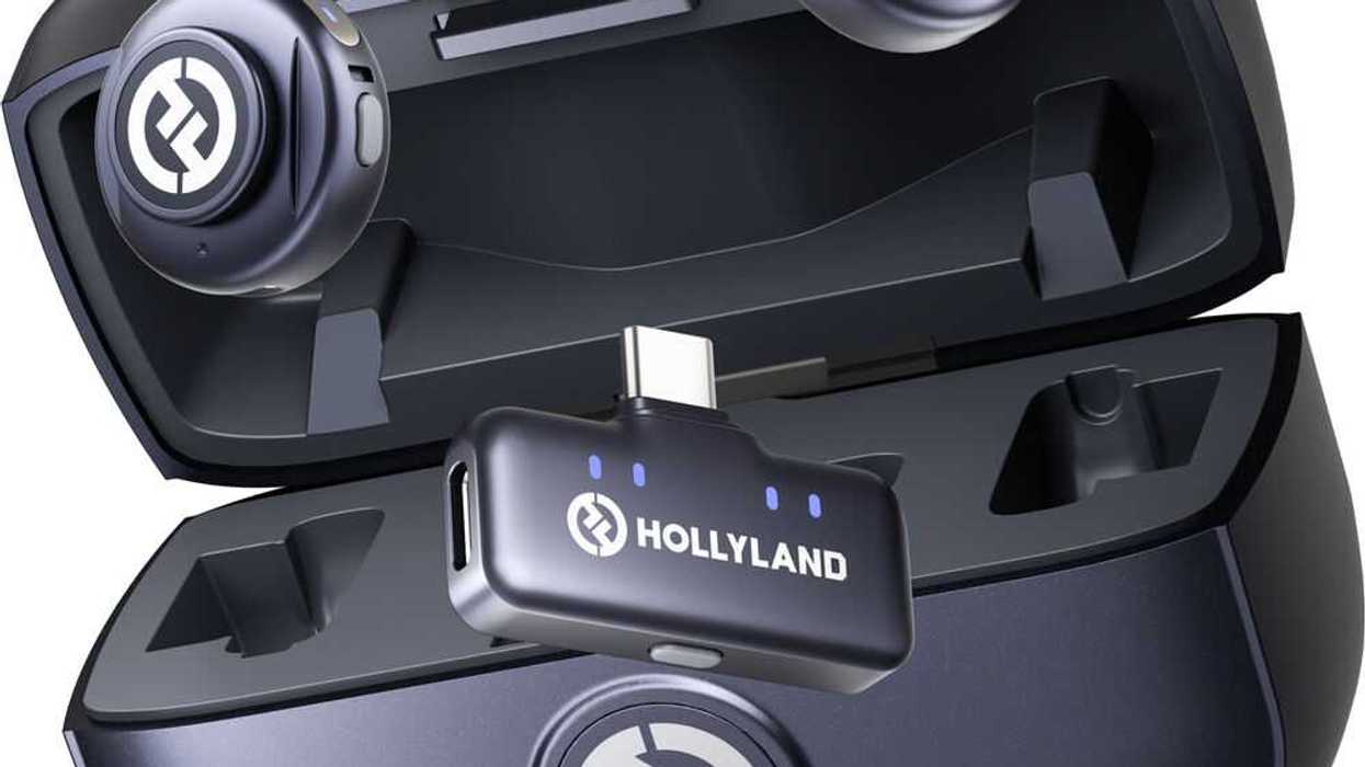 Hollyland LARK M3 Combo 2TX&1RX Wireless Microphone System with 2 Clip-On Mic/Transmitters & 1 USB Receiver