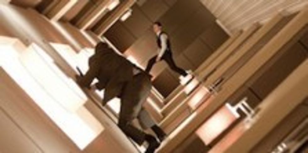 Inception-surrealism-paradox-223x111