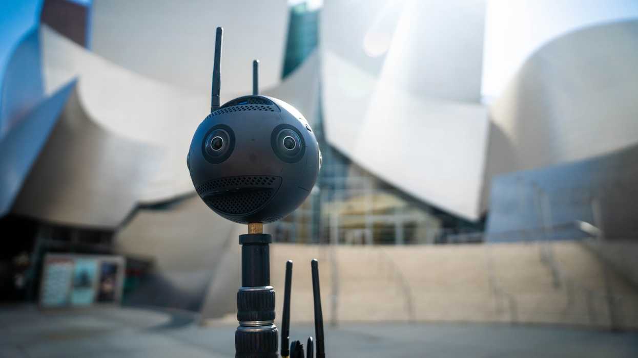 Insta360_pro_2_portrait2