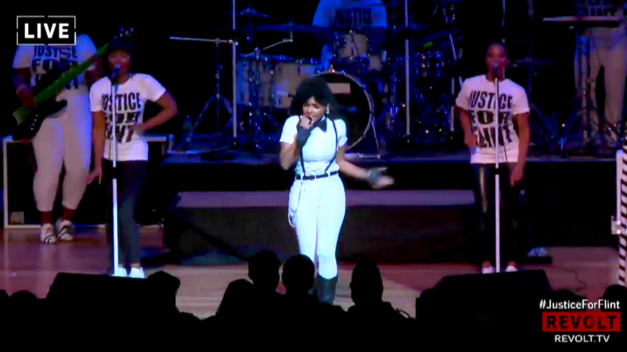 Janelle Monae Performs at Justice for Flint Event