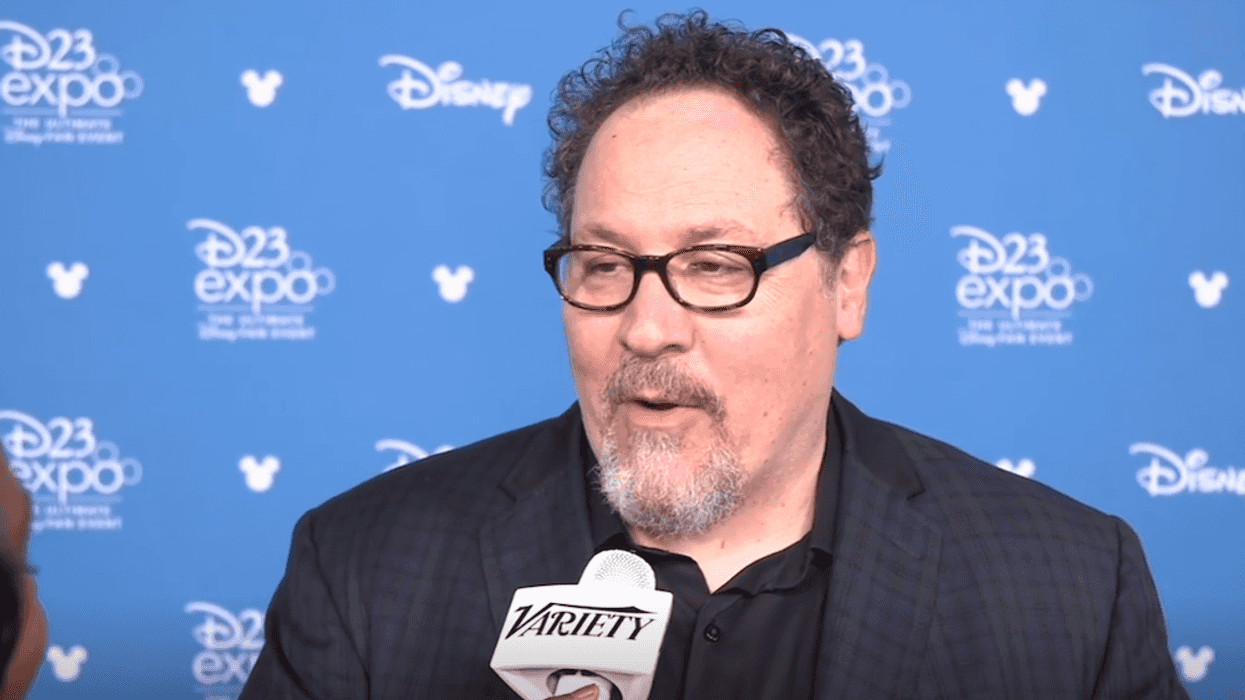 Jon_favreau_-_d23