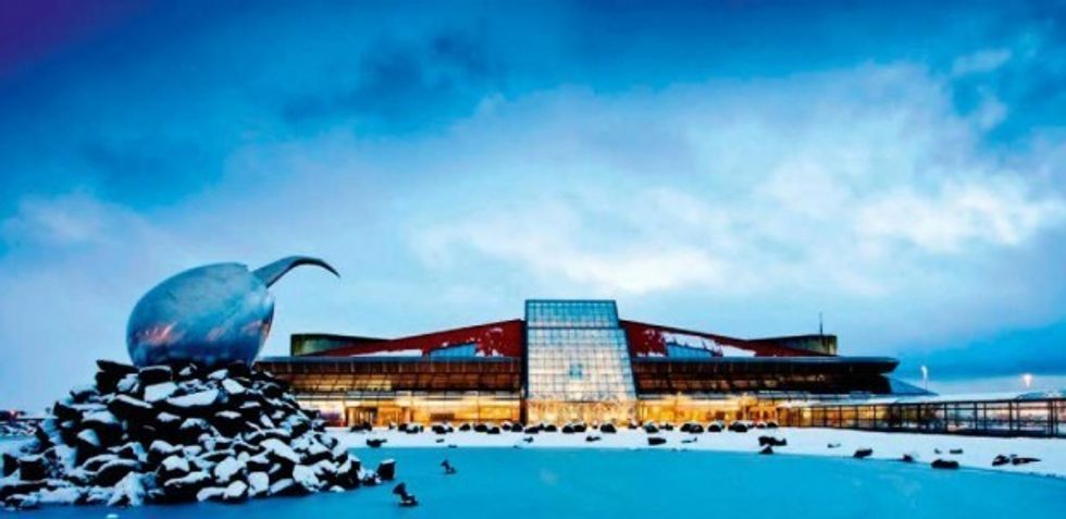 Keflavik_aiport_featured_in_and_breathe_normally