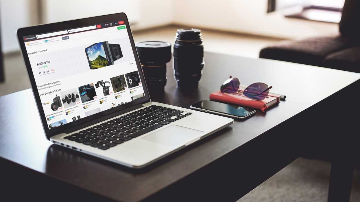 Laptop-mockup
