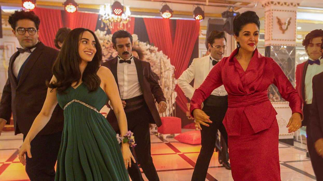 Layla Mohammadi as LEILA, Niousha Noor as SHIRIN in THE PERSIAN VERSION.