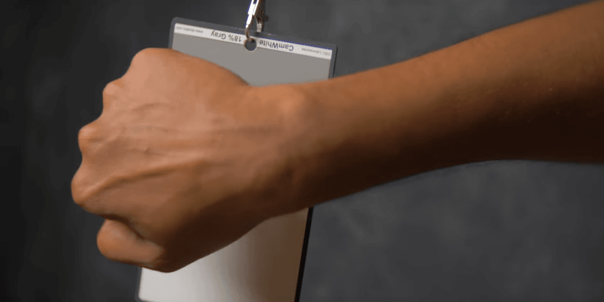 Watch: How to Use Your Hand as a Light Meter | No Film School