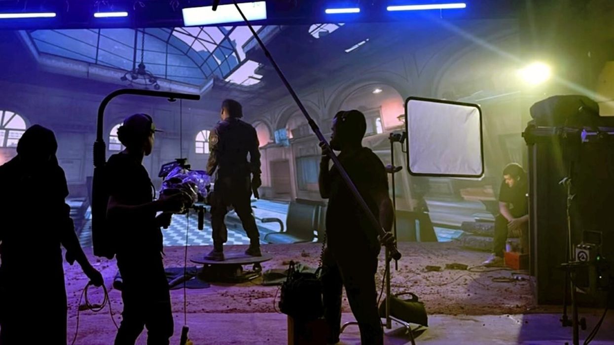 Lighting, a turntable, explosive effects, and a virtual camera rotation allowed for a completely unique shot during the filming of the Crossfire Sierra Squad trailer starring Rich Guy