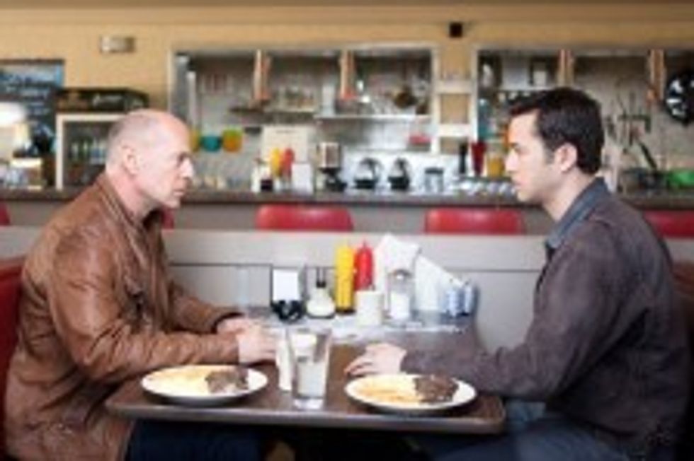 Looper-screenplay-224x149