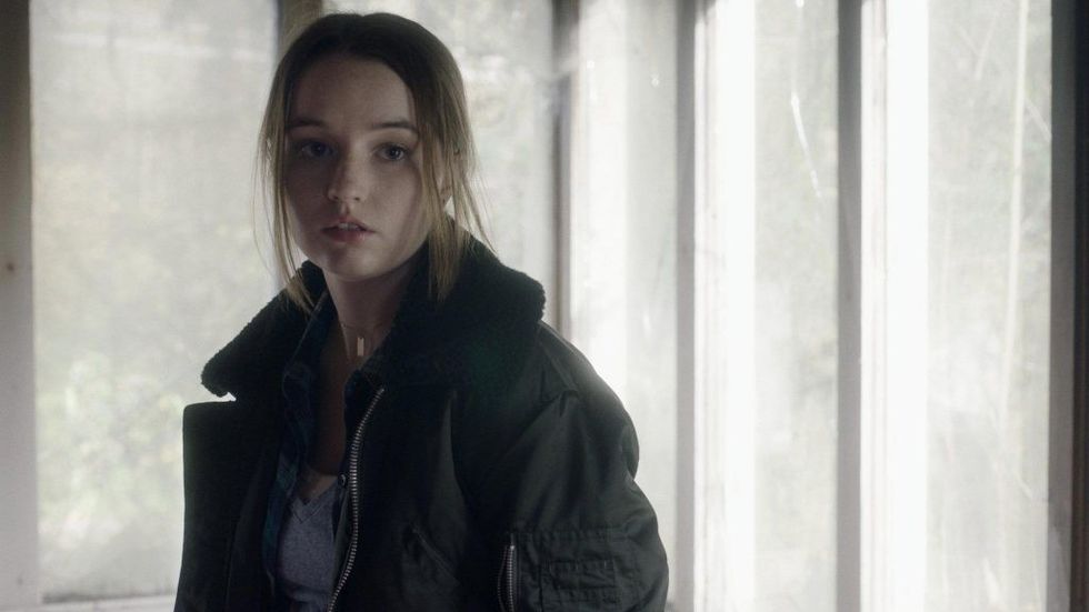 Lynn-sheltons-outside-in-kaitlyn-dever_photo-cred-nathan-m-miller-1024x576