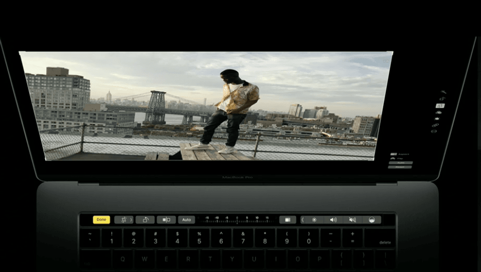Macbook_pro_touchbar