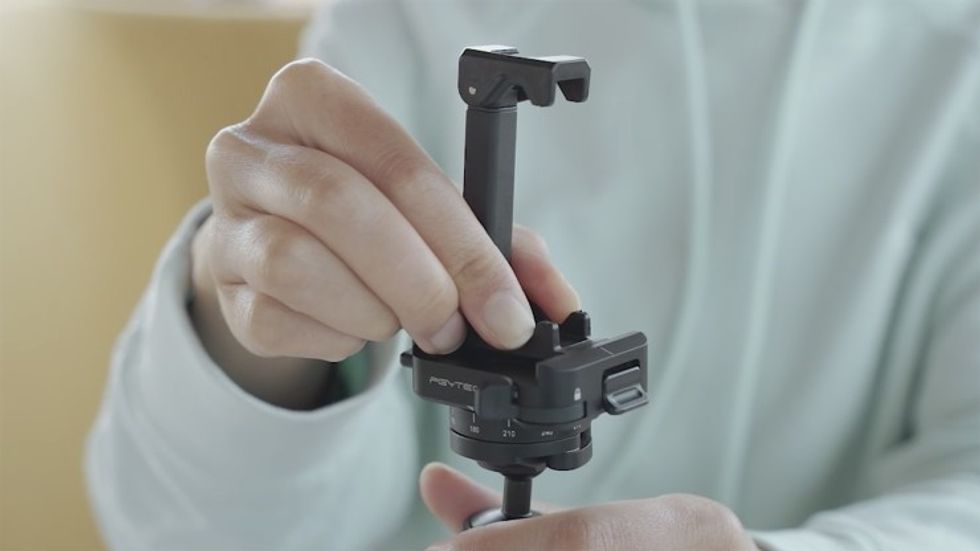 MantisPod Smartphone Adapter
