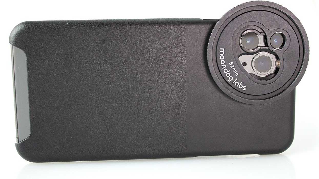 Mcfm_onphonecase