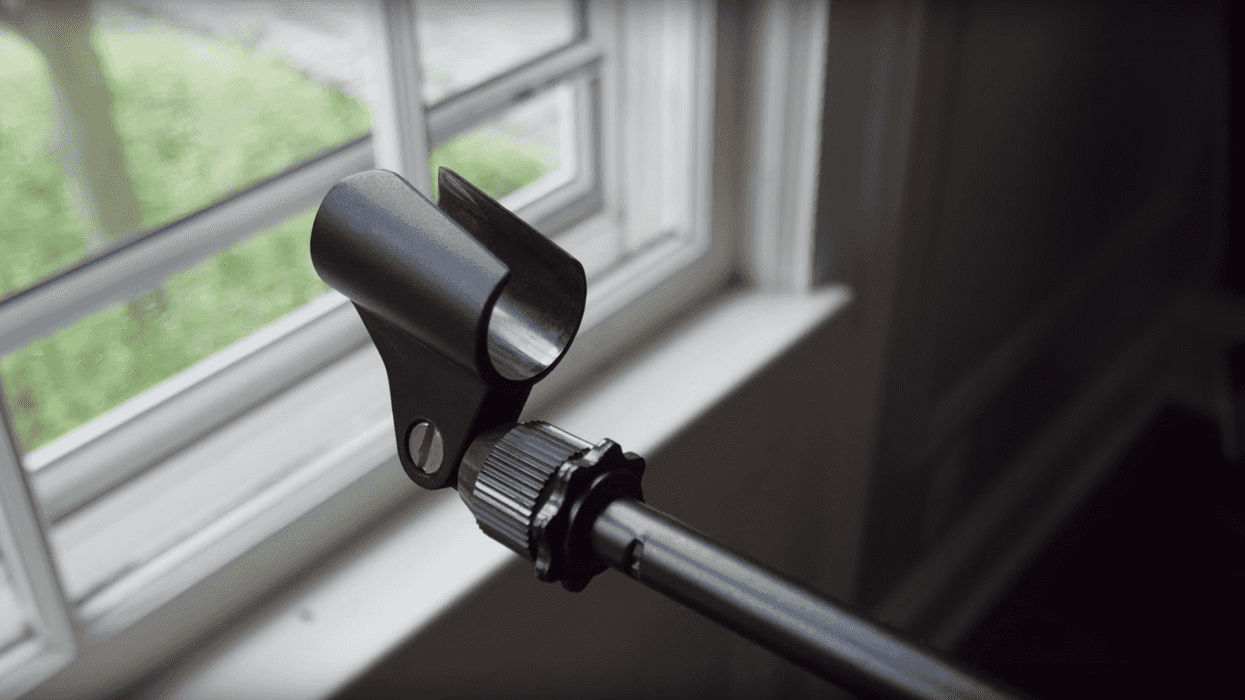 Mic_stand
