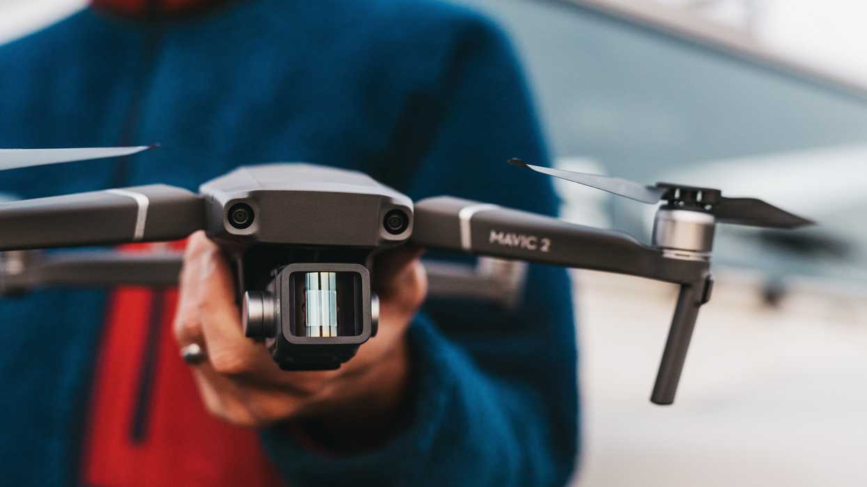 Moment-anamorphic-drone-lens-02