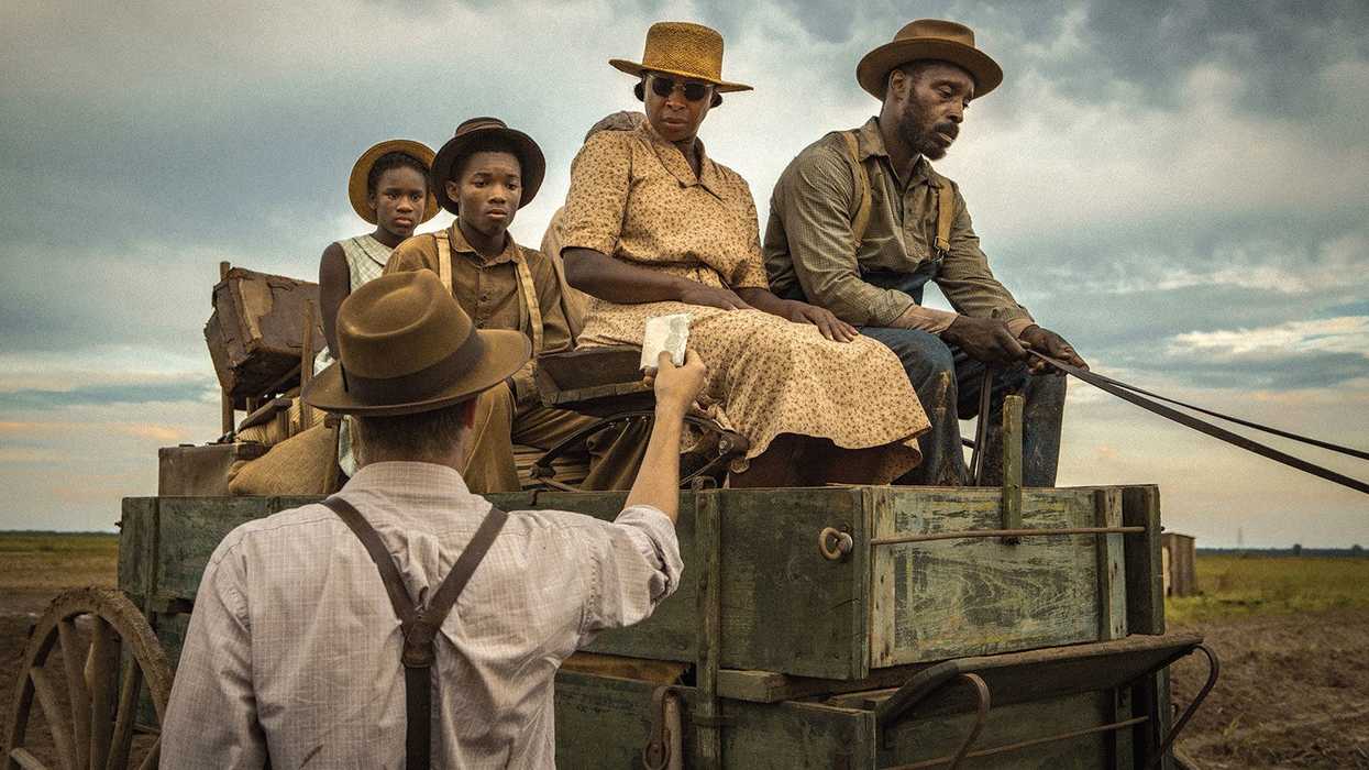 Mudbound_still4_garretthedlund_maryjblige_robmorgan_deerees